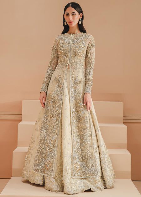 Waleema Dress, Walima Brides, Nikkah Nama, Desi Dress, Walima Dress, Heavy Dresses, Trendy Outfits Indian, Desi Fits, Asian Bridal Dresses