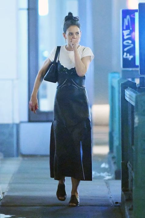 Katie Holmes In A Slip Dress Feels Like It's The '90s All Over Again White T Shirt Under Dress Outfit, Summer Dress With Shirt Under, Tokyo Dress Style, Slip Dress Shirt Outfit, Summer Slip Dress Outfit, Slip Dress Outfit Street Styles, Katie Holmes 2023, Slip Dress Winter Outfit, Tee Under Dress