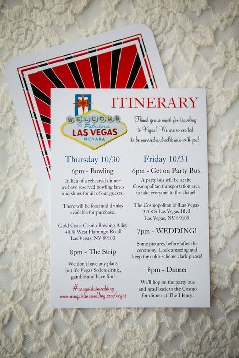 Playing card style invitations for this Vegas wedding included an itinerary of all weekend party events for the guests. Photo: @tayloredphoto Vegas Wedding Favors, Vegas Themed Wedding, Downtown Vegas, Vegas Party, Wedding Itinerary, Vegas Style, Free Your Mind, Itinerary Template, Wedding Favors Cheap