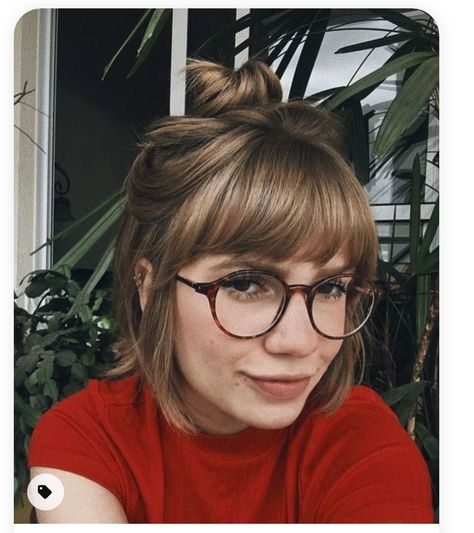 Bangs And Glasses, Hairstyles With Glasses, Fast Hairstyles, Penteado Cabelo Curto, Cute Hairstyles For Short Hair, Trending Hairstyles, Girl Short Hair, Short Hair With Bangs, Short Bob Hairstyles