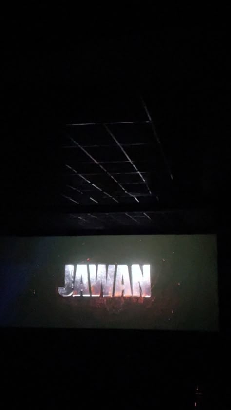 Jawan Movie Theatre Snap, Jawan Movie Snap, Jawan Movie, Movie Snap, Fake Photo Sick, Birthday Wishes For Friend, Foodie Instagram, Best Snapchat, Snap Friends