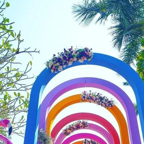 DecorDiyaa on Instagram: "This carnival setup completely eye-catching with full of colorful & creative decor props !! Decor @showkraftdesignerweddings Entertainment @katalystworld Venue @stregisgoaresort Follow @decordiyaa 👉Tag #decordiyaa to get featured 😍 #weddinginspiration #haldiceremony #decordiaa #poojadecor #haldi #pellikuthru #haldidecoration #weddingdecor #southindianweddings #receptiondecoration #northindianwedding #mehandidecor #seemanthamceremony #mehandi #southindianweddingdec Indian Wedding Carnival, Haldi Carnival Decor, Carnival Haldi, Haldi Carnival, Art Party Theme, Pop Art Party, Wedding Carnival, Carnival Decor, Pop Art Decor