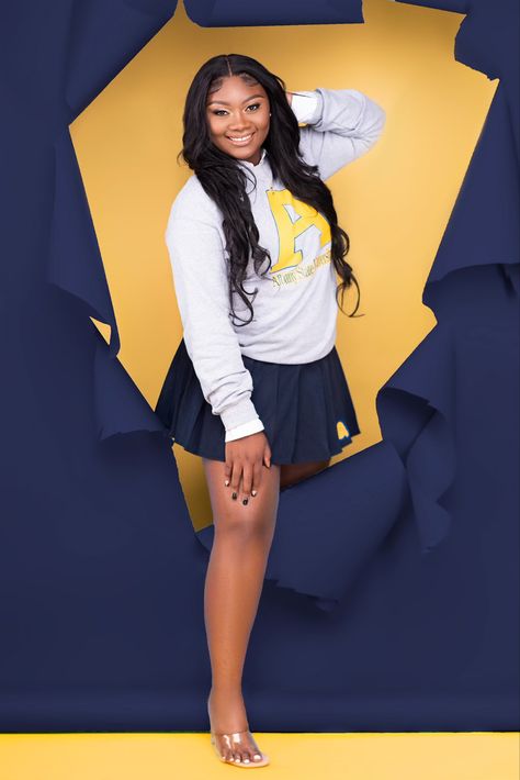 Decision Day Pictures, Decision Day Photoshoot, Albany State University, College Decision Day, College Decision, Decision Day, Graduation Pictures Poses, Senior Pictures Outfits, Grad Session