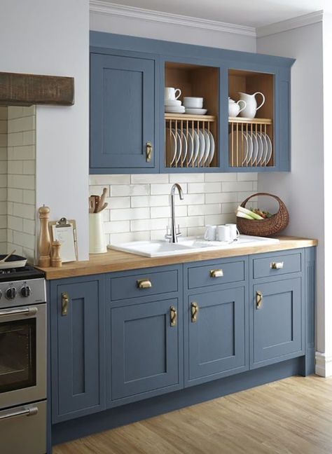 цветовое сочетание, фасады Blue Farmhouse Kitchen, Blue Kitchen Designs, Cabinets Corner, Blue Farmhouse, Rustic Kitchen Cabinets, Kitchen Ideas Dark Cabinets, Kitchen Ideas Dark, Blue Kitchen Cabinets, White Counters