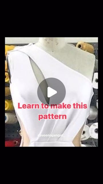 Top Pattern Drafting, Pattern Drafting Tutorials Blouses, Pattern Making Fashion, Women Top Sewing Pattern, Pattern Drafting Tutorials, Sewing Blouses, Dress Sewing Tutorials, One Sleeve Dress, Bodice Pattern