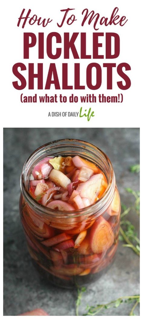 Shallot Recipes, Pickled Shallots, Spicy Carrots, Homemade Condiments, Swedish Meatballs, Pickled Red Onions, Pickled Onions, Pickling Recipes, Fish Tacos