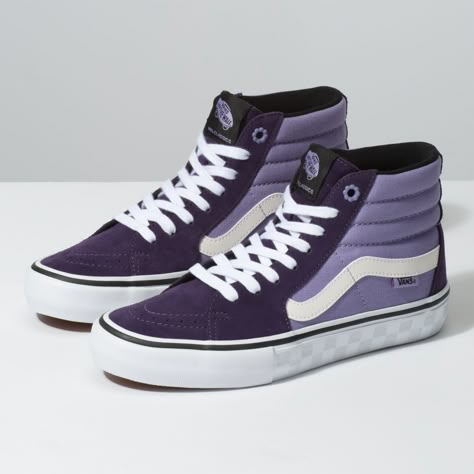 Lizzie Armanto Collection Lizzie Armanto, Dream Sneakers, Cute Vans, Tenis Vans, Vans Store, Dr Shoes, Aesthetic Shoes, Vans Off The Wall, Sk8 Hi