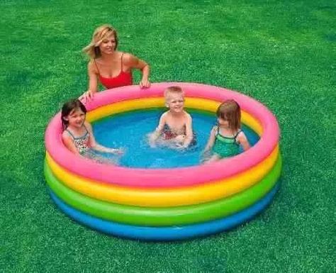 Kids Bath Tub, Beach Ball Games, Piscina Intex, Summer Swimming Pool, Boys Gift Ideas, Paddling Pool, Outdoor Bathtub, Swimming Pool House, Summer Fun For Kids