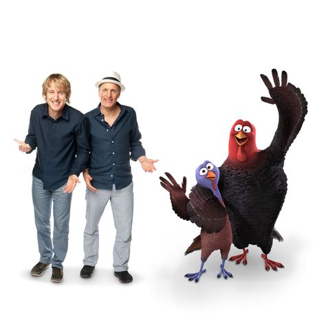 "Free Birds" promo still, 2013.  L to R: Owen Wilson (as the voice of Reggie), Woody Harrelson (as the voice of Jake). Free Birds Movie, Birds Movie, Woody Harrelson, Owen Wilson, Go Back In Time, First Thanksgiving, Amy Poehler, It Movie Cast, Movie Review