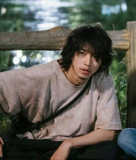 Japanese Man, Yamazaki Kento, Kento Yamazaki, Alice In Borderland, Face Photography, Aesthetic People, Kendo, Japanese Boy, Japanese Men