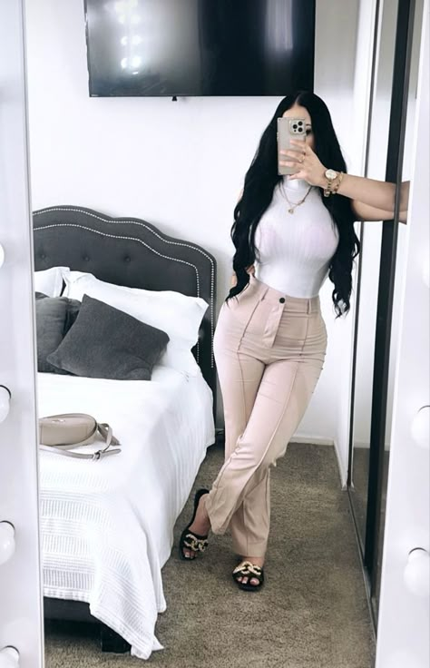 Latina Business Outfit, Cute Summer Business Casual Outfits, Buchona Summer Outfits, Buchifresa Outfits Summer, Work Appropriate Outfits Casual, Cute Court Outfits, Buchifresa Fall Outfits, Valentines Day Brunch Outfit, Classy Latina Outfits