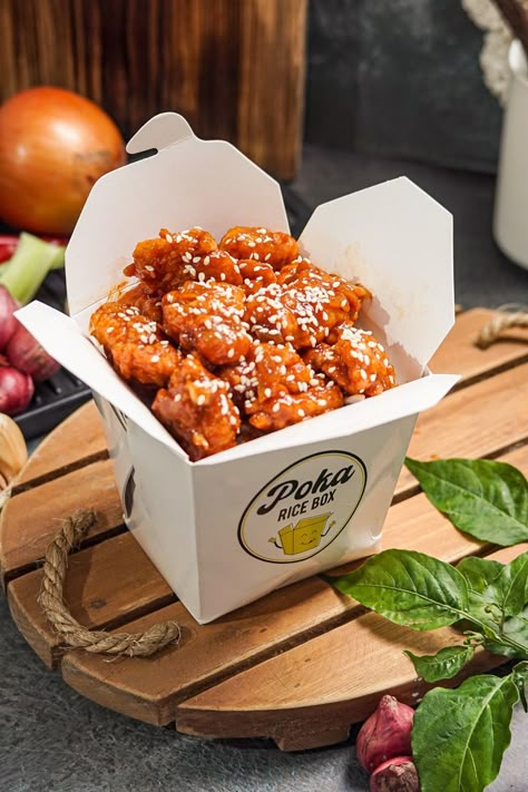 Fast Food Packaging Ideas, Rice Bowl Packaging, Korean Food Packaging, Meal Photography, Yangnyeom Chicken, Chicken Pop, Lunch Catering, Food Business Ideas, Food Box Packaging