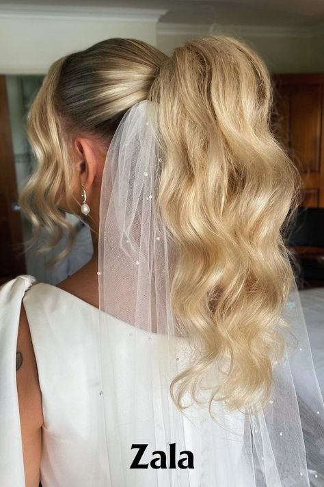 No matter what hairstyle your choosing for your Wedding day, Zala Hair Extensions will have your hair looking thick, long and beautiful from every angle High Messy Ponytail Wedding, Bridal Hmu, Bridal Pony, Zala Hair Extensions, Silky Soft Hair, Aruba Wedding, Groomsmen Ideas, Bridal Updos, Hollywood Curls