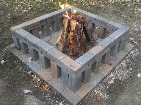 Easy Backyard Makeover, Block Fire Pit, Diy Fire Pit Ideas, Cinder Block Fire Pit, Outside Fire Pits, Easy Fire Pit, Rustic Fire Pits, Brick Fire Pit, Outdoor Fire Pit Designs