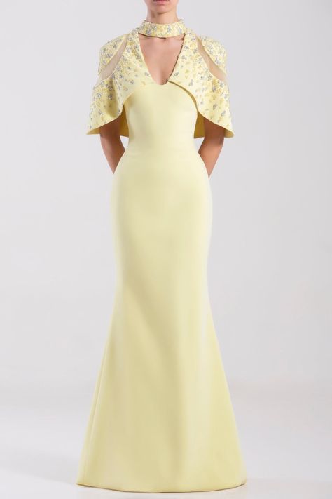 Yellow Mermaid Dress, Light Yellow Dresses, Pastel Color Dress, Yellow Mermaid, Saiid Kobeisy, Filipiniana Dress, Fashion Dresses Formal, Iconic Dresses, Gowns With Sleeves