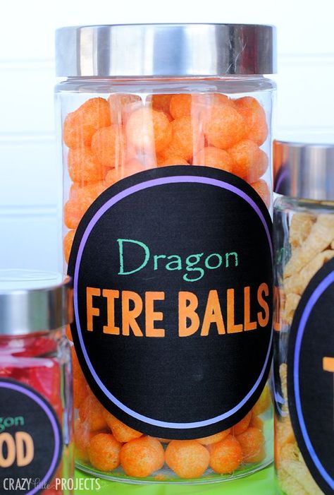 Cute “Dragon Fire Balls” for a fun How to Train Your Drago birthday party Httyd Party, Dragons Love Tacos Party, Goku Birthday, Knight Birthday Party, Dragon Baby Shower, Viking Party, Dragons Love Tacos, Boys Food, Dragon Birthday Parties