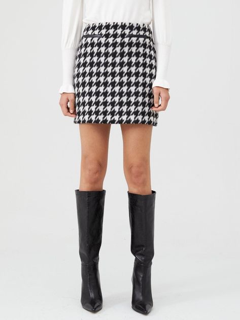 Cream Knitwear, Mollie King, Lady Like, High Leg Boots, Houndstooth Pattern, Cute Style, Style Accessories, World Of Fashion, A Line Skirts