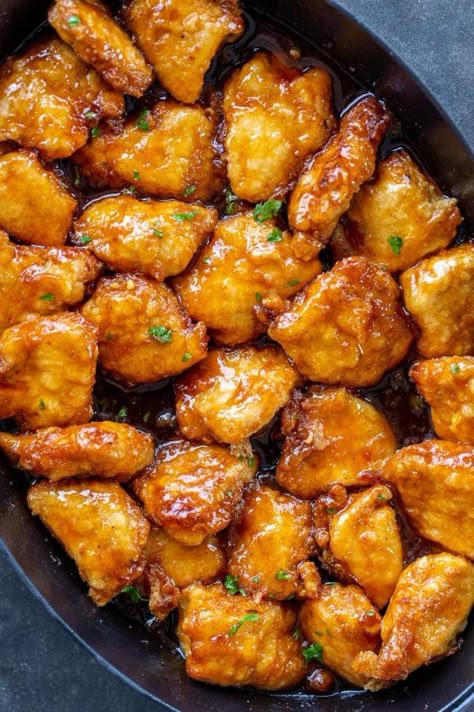 Gluten Free Asian Chicken Recipes, Sweet Chicken Recipe, Baked Sweet And Sour Chicken Recipe, Sweet And Tangy Chicken, Baked Sweet And Sour Chicken, Yakisoba Noodles, Tangy Chicken, Sweet And Sour Chicken Recipe, Sour Chicken Recipe