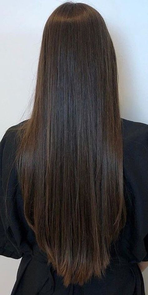 Layers For Long Hair, V Cut Hair, V Shaped Haircut, V Hair, Long Shiny Hair, Extension Hair, Silky Smooth Hair, Long Silky Hair, Long Layered Hair