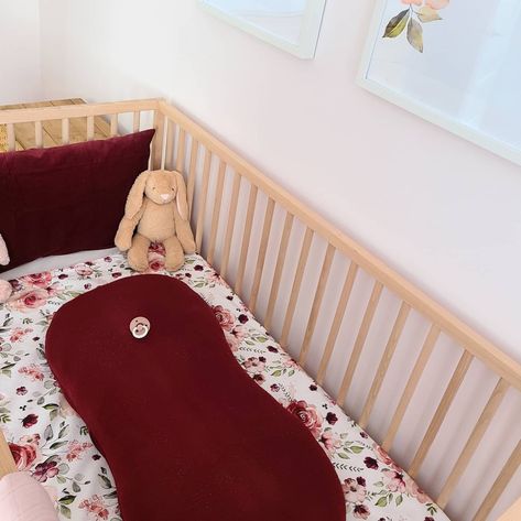 Ruby Nursery, Red Nursery Ideas, Red Nursery Girl, Burgundy Nursery, Burgundy Room, Royal Nursery, Red Nursery, Sophisticated Nursery, Beige Nursery