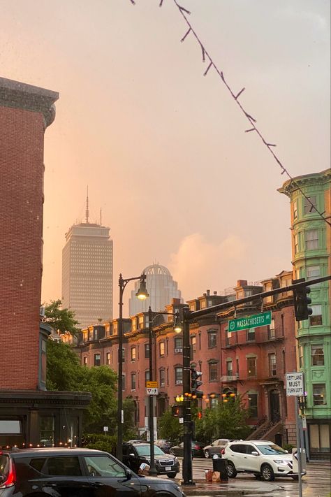 Rich Boston Aesthetic, Boston Apartment Aesthetic, Boston Life, Rain Sunset, Boston Aesthetic, Academic Comeback, Bf Goals, Fall Nyc, City Rain