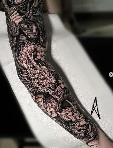 Men’s Dragon Sleeve Tattoo Ideas, Dragon Tattoo Arm Men, Japanese Tattoo Art Men, Arm Tattoo Japanese, Japanese Theme Tattoo, Japanese Dragon Sleeve, Dragon Tattoo Forearm, Japanese Tattoo Sleeve, Voll Arm-tattoos