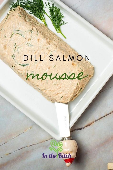 Salmon Mousse Recipes, Salmon Mousse, Savory Salmon, Christmas Party Recipes, New Years Food, Christmas Menu Ideas, Christmas Brunch Recipes, Dill Salmon, Pate Recipes