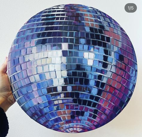 Drawing Disco Ball, Round Canvas Painting Disco Ball, Diy Painted Disco Ball, Painting Of Disco Ball, Disco Ball Oil Painting, Disco Balls Painting, Paint A Disco Ball, How To Draw A Disco Ball, Disco Ball Paintings