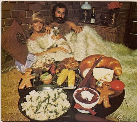 this is in no way beautiful or inspirational. it is, however, totally insane and i feel like everyone should see it. 70s Dinner Party, 70s Party, Retro Food, Vintage Food, Retro Recipes, Winning The Lottery, Morning Humor, Breakfast In Bed, Go For It