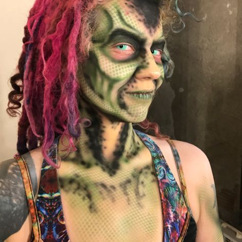 Swamp monster Swamp Monster Makeup, Swamp Witch Costume, Halloween Happy Hour, Swamp Monster, Swamp Witch, Monster Makeup, Fx Makeup, Witch Costume, Halloween 2023