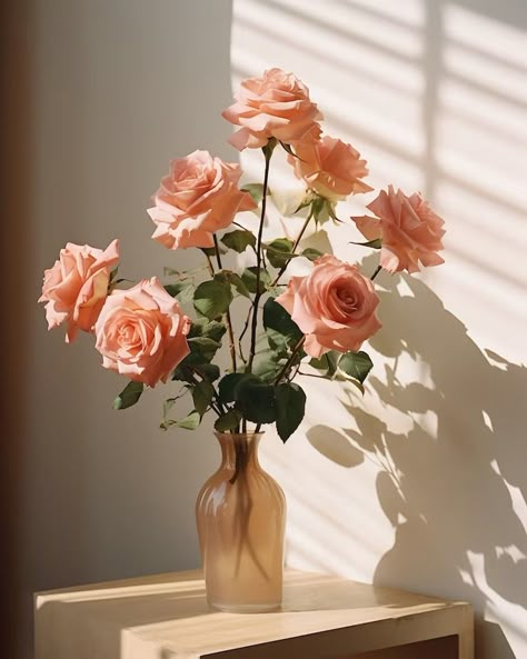 Beautiful Still Life Photography, Vase Of Flowers Aesthetic, Rose Reference Photo, Flower Pot Photography, Flowers In Vase Aesthetic, Flower Vase Photography, Pink Roses In Vase, Flowers Still Life Photography, Flower Still Life Photography