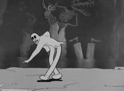 Snow-White (1933), a Max Fleischer cartoon short subject directed by Dave Fleischer Betty Boop Snow White, Old Cartoon Aesthetic, Rubber Hose Art, Disney Ghost, Grunge Cartoon, Scary Cartoon, Quetzalcoatl Tattoo, Fleischer Studios, 1930s Cartoons