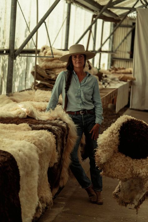 Homesteading with Shele Jeanne Jessee - Stetson Stories Western Womens Fashion, Classy Cowgirl, John B, Permaculture Design, Stetson Hat, Cowboy Theme, Native American Beadwork, Western Chic, Western Hats