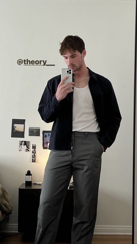 Gray Pants Outfit Men Casual, Gray Pants Outfit Men, Gray Pants Outfit, Dark Grey Pants, Grey Pants Outfit, Grey Pants Men, Minimal Wardrobe, Layered Fits, Pants Outfit Men