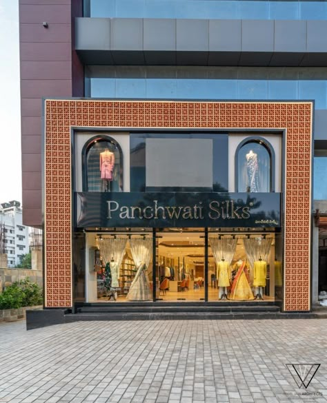 A Fashion Boutique Store Speaking Dynamism With Tinge Of Traditional Element | Nikhil Jain Architects - The Architects Diary Showroom Elevation, Retail Exterior, Shop Elevation, Commercial Elevation, Store Facade, Shop Exterior, Retail Facade, Commercial Design Exterior, Bakery Design Interior