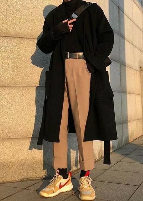 Minimalist Fashion Men, Hipster Man, Hipster Mens Fashion, Budget Fashion, Stylish Mens Outfits, Men Fashion Casual Outfits, Streetwear Men Outfits, Mode Inspo, Winter Mode