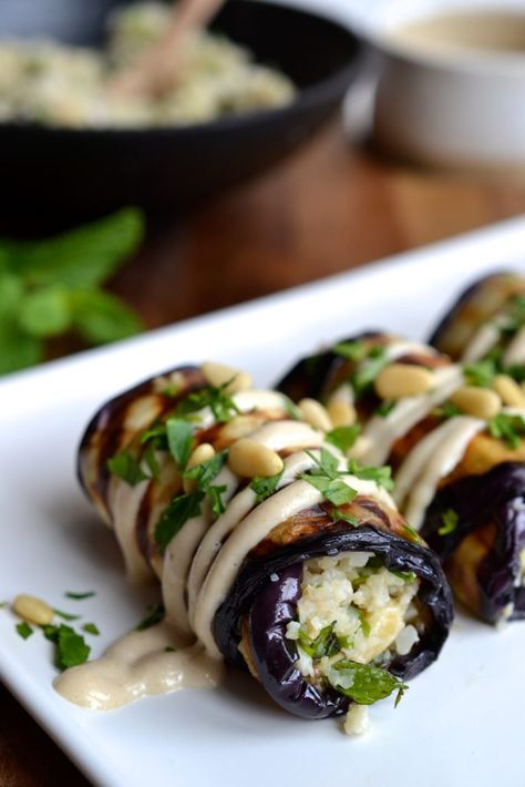 Stuffed Eggplant Rolls, Cauliflower Couscous, Eggplant Rolls, Stuffed Eggplant, Paleo Vegan, Eggplant Recipes, Think Food, Veggie Dishes, Vegan Dishes