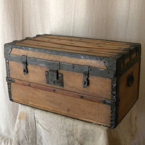 Vintage Wooden Chest.  Would love to have an old wooden chest in the house. Antique Trunks, Chest Ideas, Wooden Trunk, Treasure Chests, Wooden Trunks, Old Trunks, Antique Trunk, Trunks And Chests, Vintage Trunks