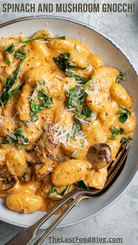 Gnocchi Meals, Irish Vegetable Soup, Autumn Food Recipes, Gnocchi Mushroom, Mushroom Gnocchi, Spinach Gnocchi, Vegetable Pasta Bake, Gnocchi Dishes, Easy Vegetable Soup