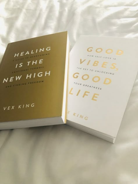 Self Development Books Aesthetic, Self Improvement Books Aesthetic, Manifestation Books To Read, Good Vibes Good Life Book, English Books Aesthetic, Good Vibes Good Life, Self Love Books, Empowering Books, Healing Books