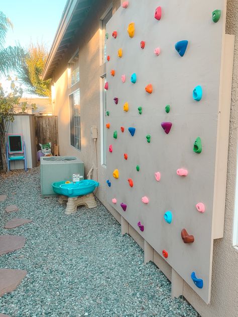 Diy Rock Wall Outdoor, Outdoor Climbing Wall For Kids, Backyard Rock Climbing Wall, Rock Climbing Wall Outdoor, Playroom Rock Climbing Wall, Outdoor Rock Climbing Wall, Backyard Climbing Wall, Kids Rock Climbing Wall, Backyard Cleanup