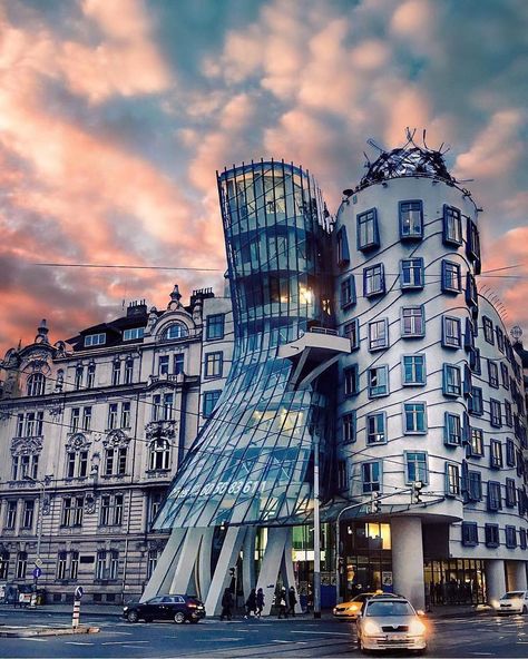 Dancing House by Vlado Milunic + Frank Ghery | Location: Prague, Czech Republic.  Photography Via @dotzsoh Instagram  #arch2o #architecture #design #house #home #dance #prague #czech Prague Must See, Dancing Building, Gcse Architecture, Dancing House Prague, The Dancing House, Prague Czech Republic Photography, Deconstructivist Architecture, Czech Republic Photography, Prague Photos