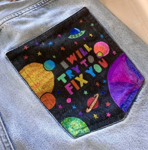 Coldplay Jacket Diy, Coldplay Denim Jacket Diy, Coldplay Concert Aesthetic Outfit, Coldplay Concert Outfits Women, Cold Play Concert Outfit Ideas, Coldplay Jacket Ideas, Coldplay Denim Jacket, Coldplay Embroidery, Coldplay Painting