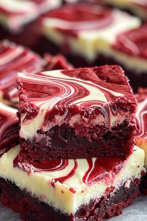 Red Velvet Brownie Cheesecake, Brownie Cake Pops, Brownies Ingredients, Red Velvet Cheesecake Brownies, Cheesecake Swirl Brownies, Swirl Cupcakes, Red Velvet Brownies, Cream Cheese Brownies, Swirl Brownies