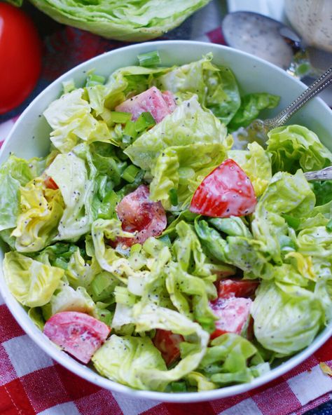 Green Salad with Creamy Mayo Vinaigrette - southern discourse Orzo Lettuce Salad, Mayonnaise Based Salad Dressing, Mayo Based Salad Dressing, Mayo Salad Recipes, Salad Dressing With Mayo, Simple Dinner Salad, Salad With Mayo Dressing, Green Salads For Parties, Dressing With Mayo