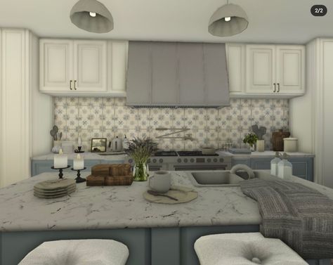 Realistic Farmhouse, Bloxburg Decor, Beach House Layout, Bloxburg Beach House, Bloxburg Interior, Beach House Flooring, Bloxburg Town, Preppy House, Beach House Room