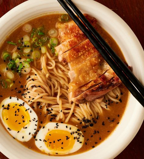 Katsu Curry Ramen, Japanese Curry Ramen Recipe, Japanese Curry Ramen, Curry Chicken Ramen, Noodles Aesthetic, Aesthetic Ramen, Japanese Chicken Curry, Fresh Ramen Noodles, Japan Recipes