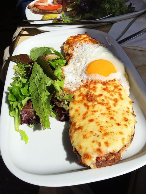 Everything I Ate In Paris Where To Eat In Paris, Best Restaurants In Paris, Eat In Paris, France Food, Cooking Restaurant, Restaurants In Paris, Croque Madame, Paris Food, Best Vacation Destinations