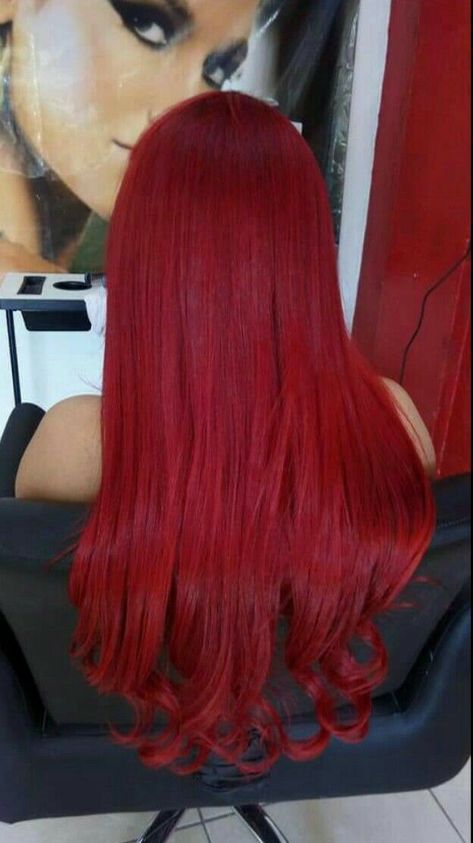 Vibrant Red Hair Color Ombre, Red Crimson Hair, Fire Red Hair Color, Blood Red Hair Color, Scarlet Red Hair, Highlights For Summer, Bright Red Hair Dye, Bright Red Hair Color, Pelo Color Vino