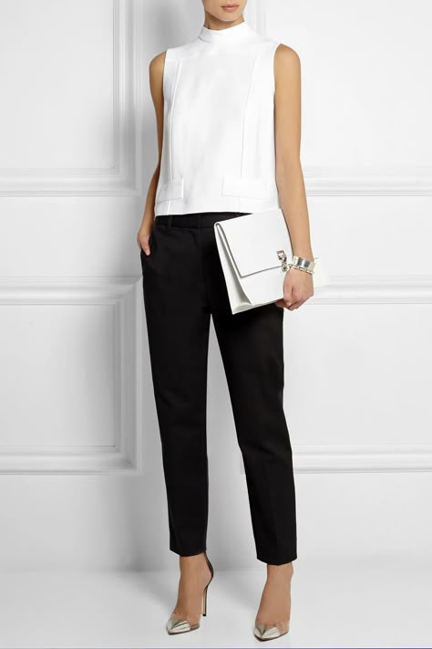 Miu Miu Top, Mode Ab 50, Pamela Love, Clutch Black, In Focus, Classy Work Outfits, Silver Lining, Casual Work Outfits, Looks Chic